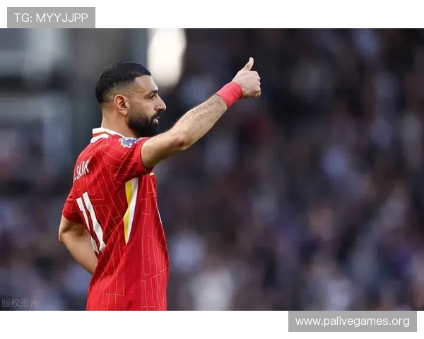 天空体育称范迪克萨拉赫愿续约利物浦或考虑出售埃利奥特以平衡阵容